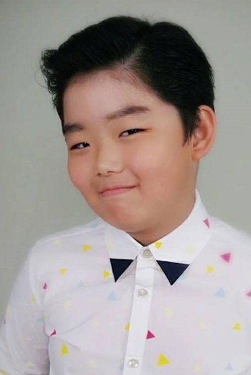 Yoyo Chueh as De Guang