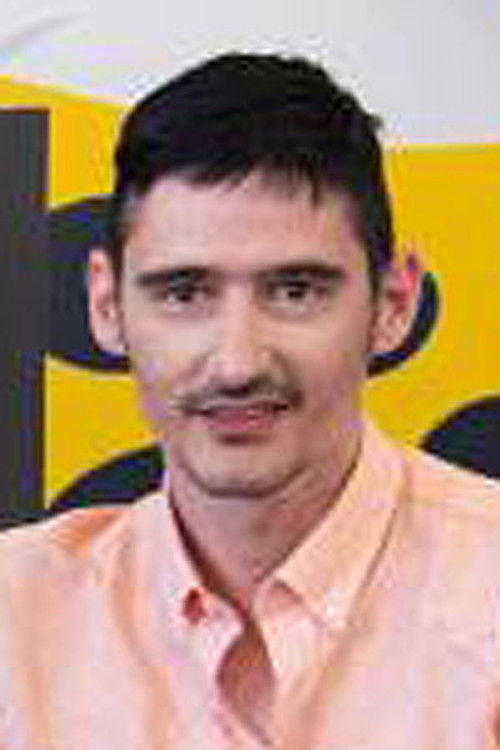 Stavros Zafeiris as Mike