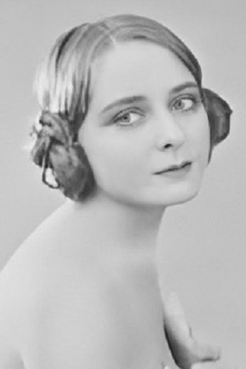 Nellie Savage as Madame Mystera