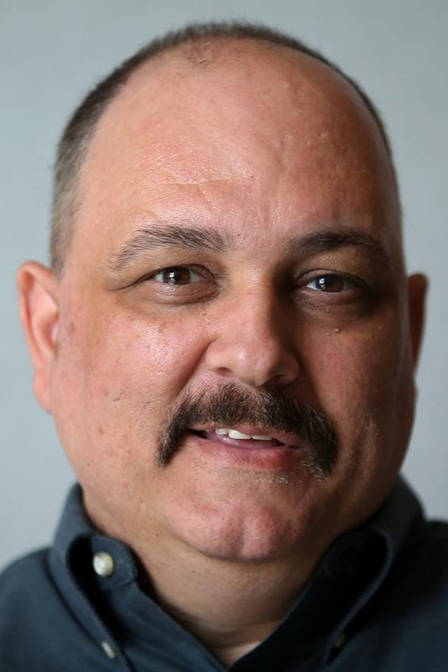 Richard Bond as Guard