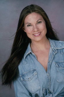 Celia Xavier as Vanessa / Cinda