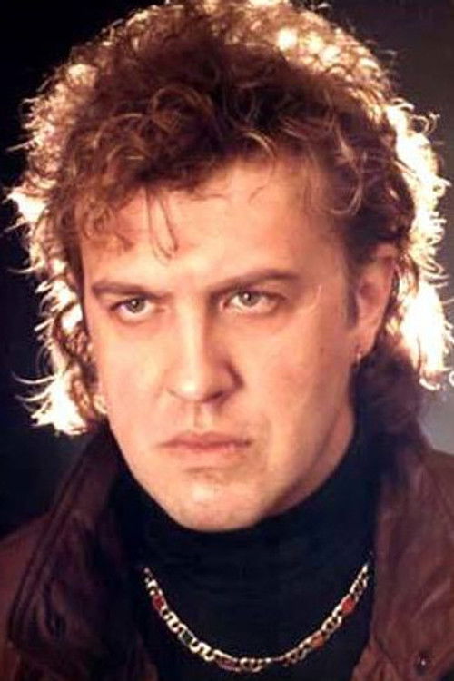 Gabriel Cotabiță as 