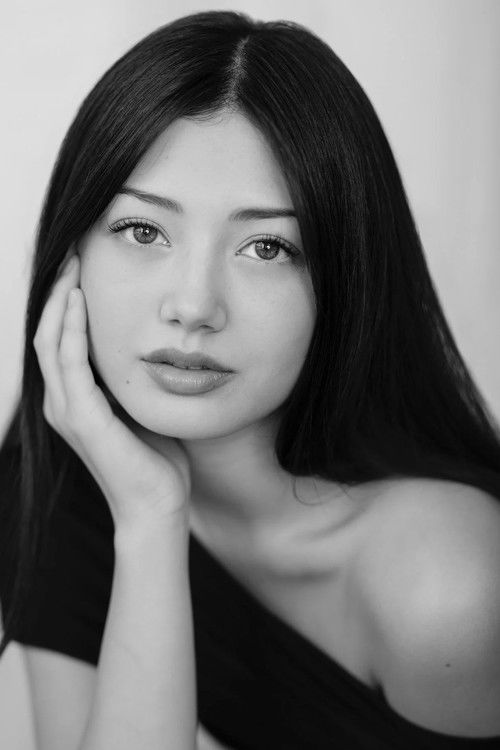 Miku Martineau as Young Georgiou