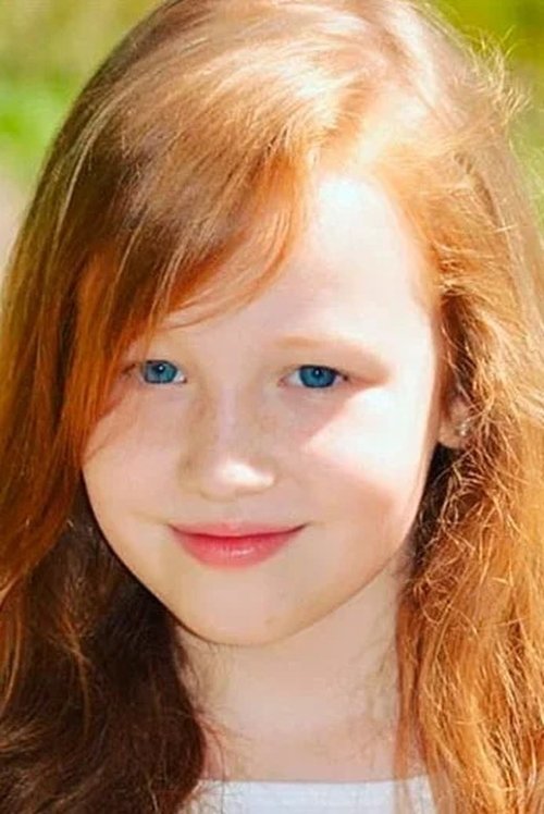 Yulia Zunikova as Masha