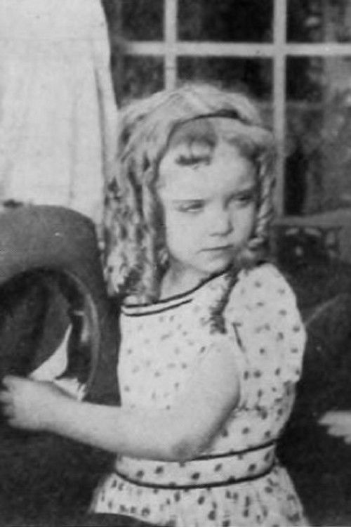 Baby Lillian Wade as Orphan