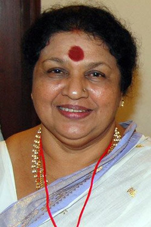 Kaviyoor Ponnamma as Roy's Mother