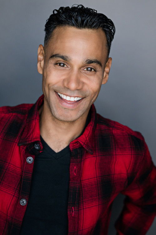 Ephraim López as Manny