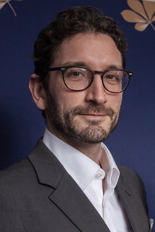 Edmund Kingsley as Finlay