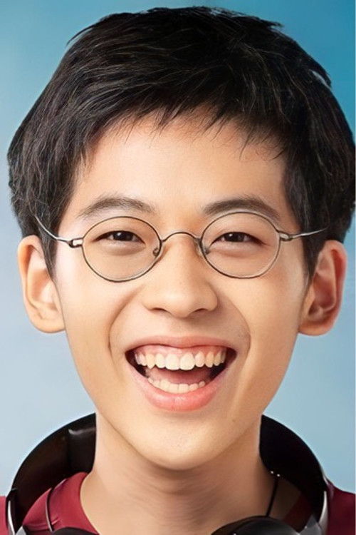 Jirapat Siwakosit as Tee