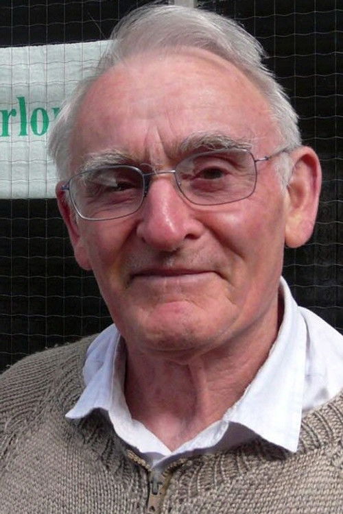 Bernard Gerland as Card player