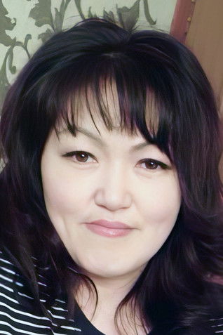 Gulnaz Kelsimbaeva as Nadya