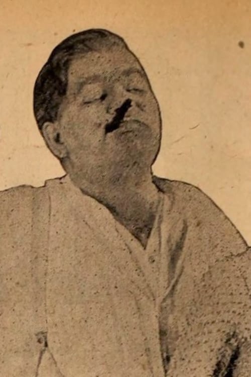 William Dyer as Gravedigger (uncredited)