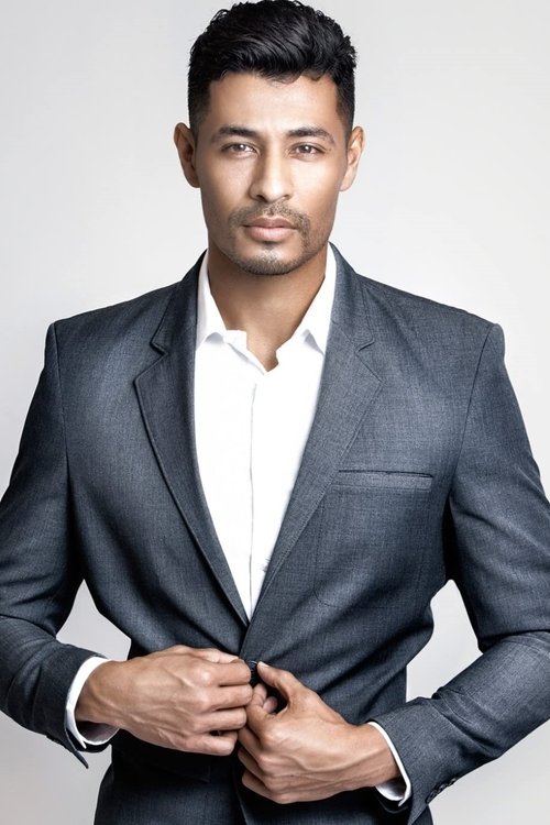 Dennis Mencia as Zac