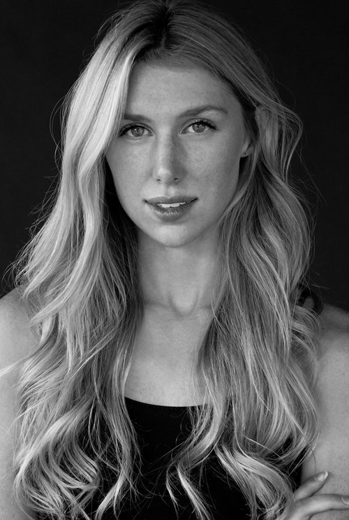 Madison Savoie as Shauna