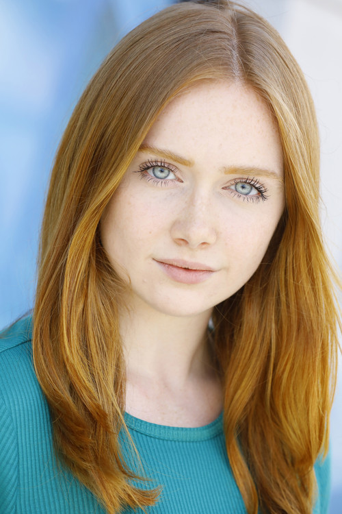 Emily Gateley as Kiera