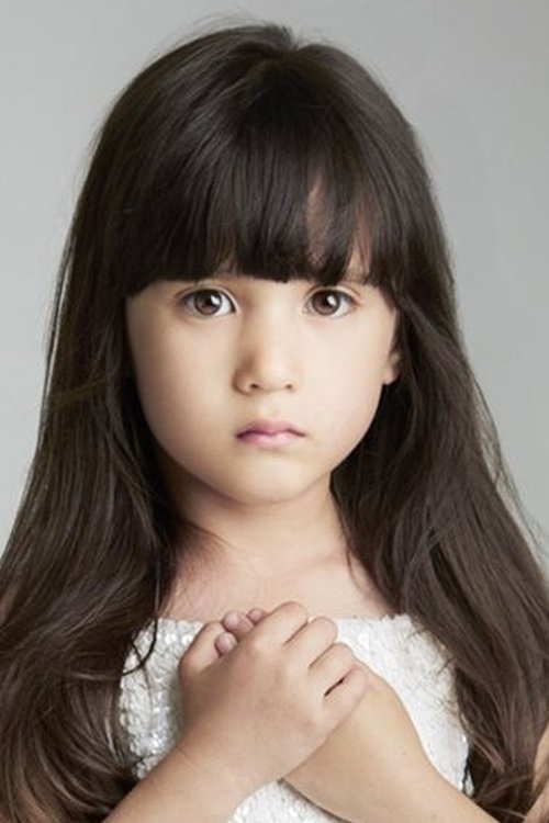 Litiana Biutanaseva as Florence