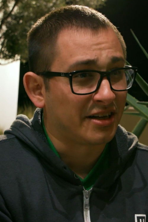 Andrew Schroeder as Romscout