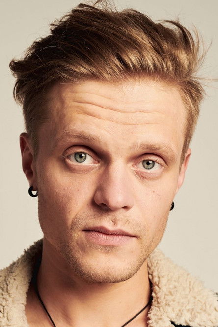 Paulius Markevičius as Mikhail Leskov