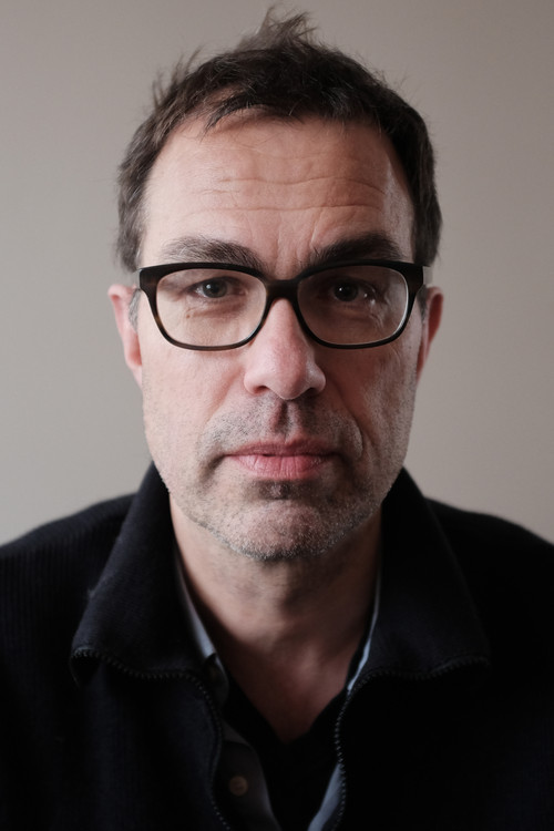 Dominik Moll as Jogger