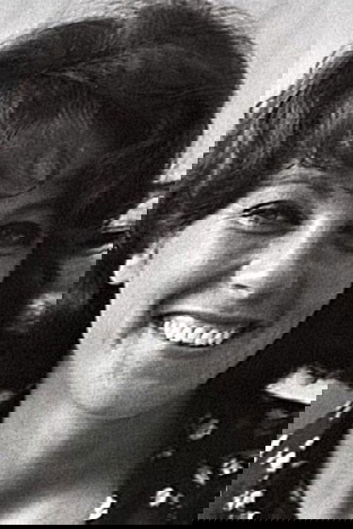 Didi Perego as Renata