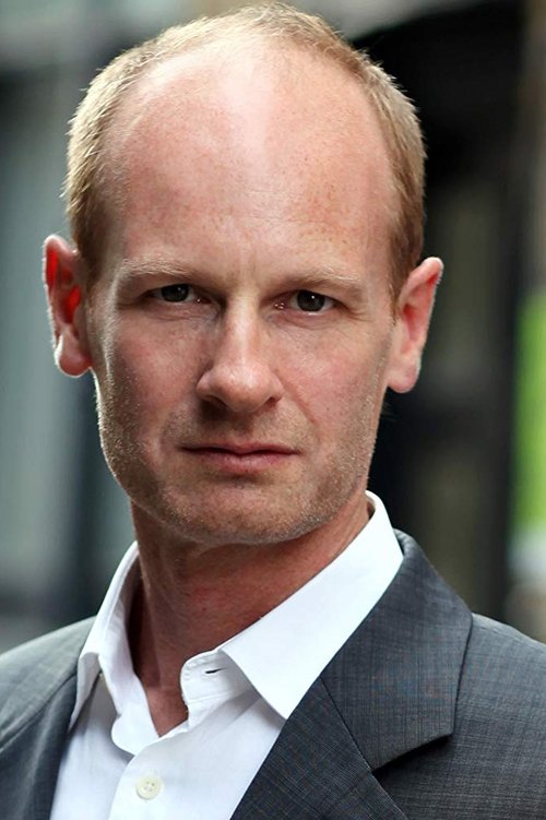 John Mackay as Fine Gentleman