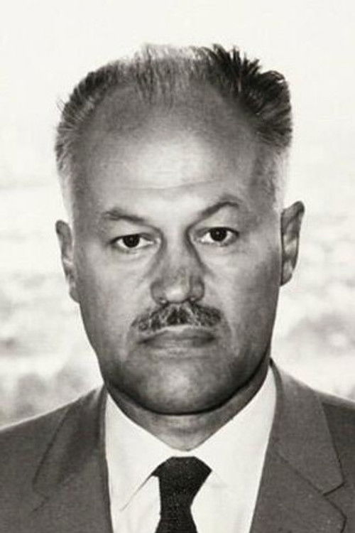 Carl-Adam Nycop as chefredaktör på tidningen Expressen