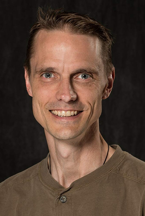 Doug Dawson as Assistant Principal Robinson