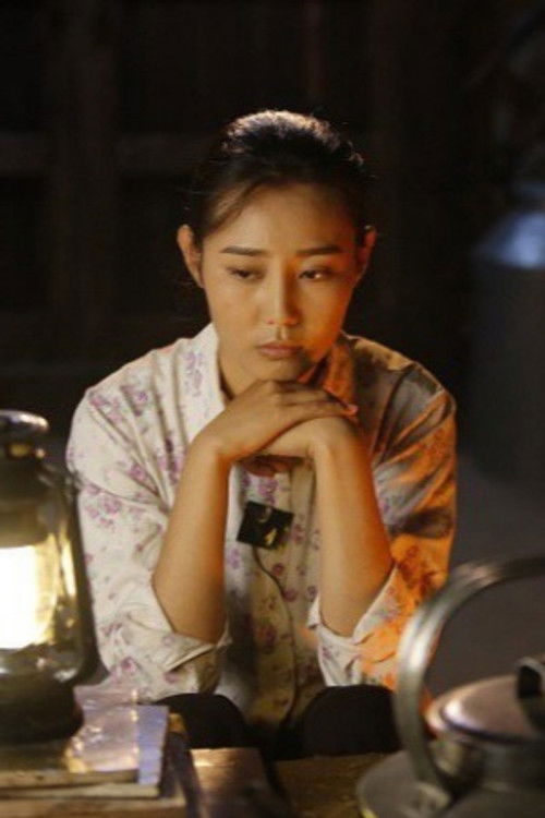 阿柔娜 as Zhou XiaoRu