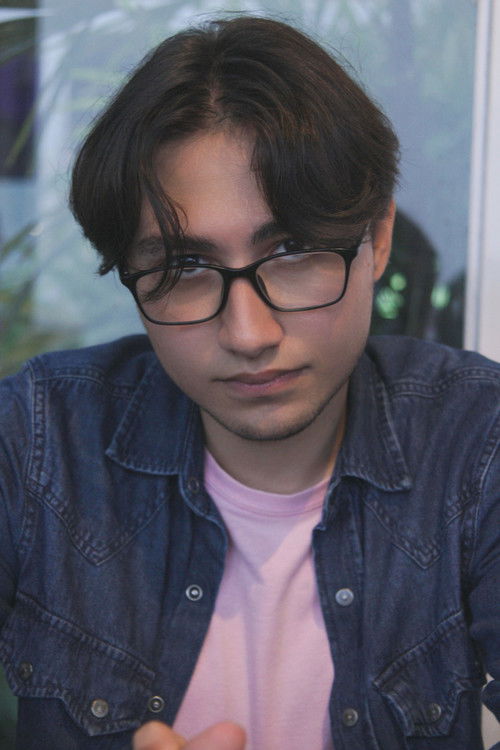 Martín Malavé as The Killer