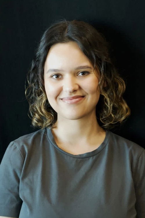 Laura Rosa as Rioter 4