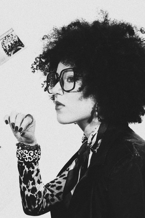 Chanel Elisha Holness as Extra 5