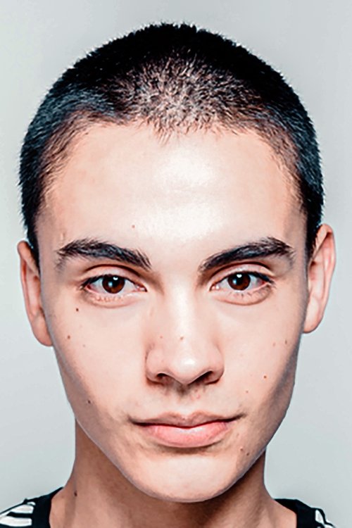 Matías Catalán as Flamenco