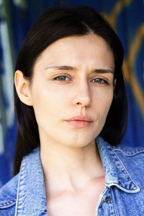 Sylwia Gola as Fischerin