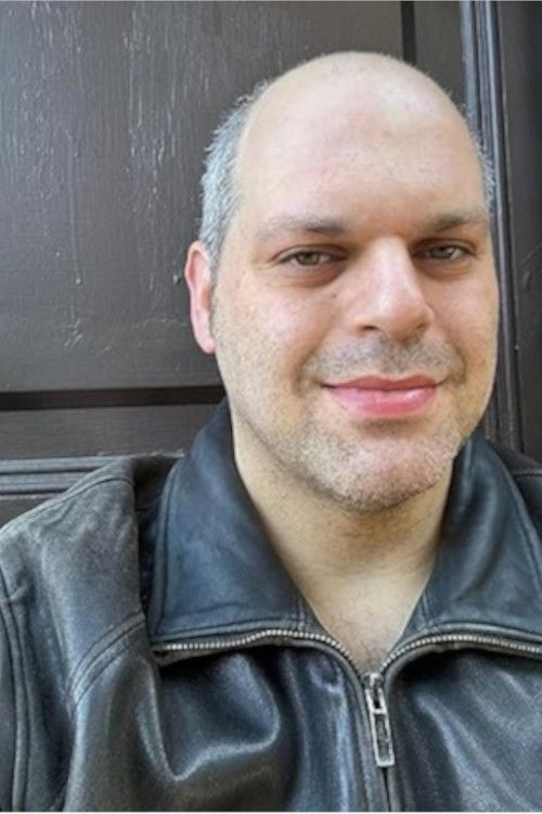 Alex Bienstock as Andre Bienstock