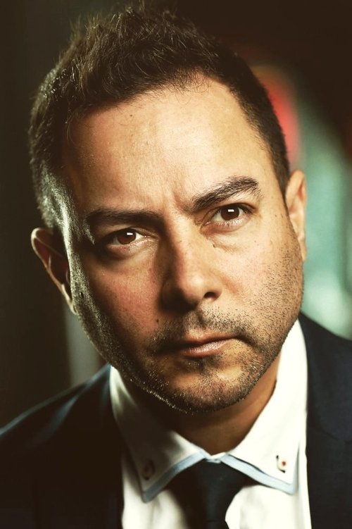 Jaime Aymerich as Assistant Director