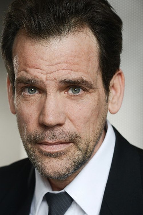 Donald Burda as Bluster (voice)