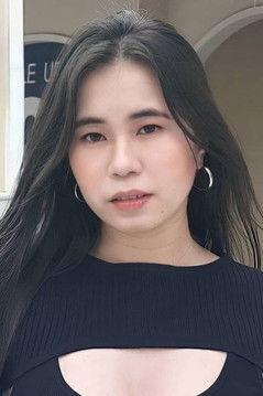 Shelley Amoncio as News Reporter