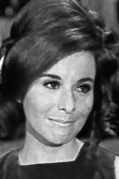 Simonette as Andrea (la hija)