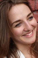 Yuliya Uzkikh as passerby