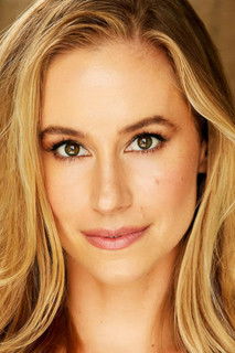 Samantha Grace Miller as Maeve Randall