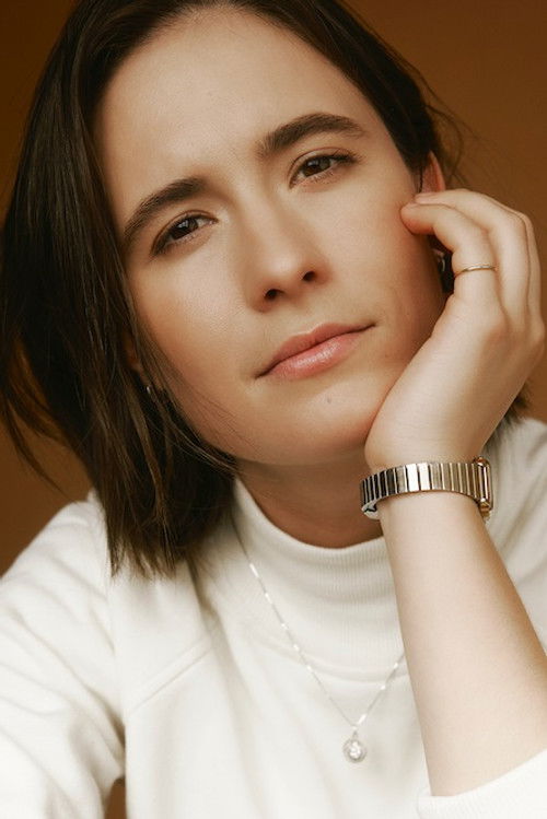 Camille Léonard as Fanny