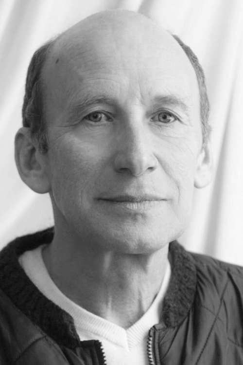 Oleksandr Maksiakov as