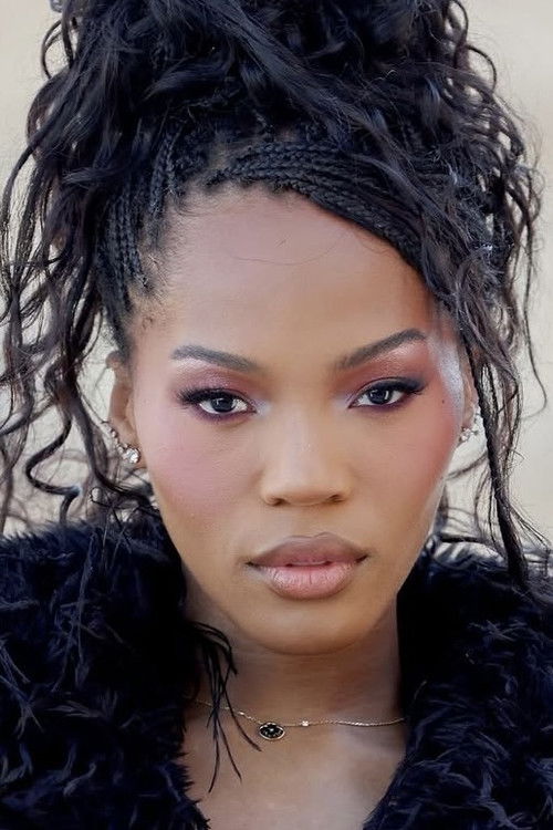 Quen Blackwell as Self