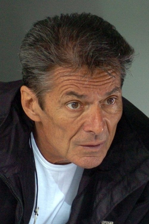 Elemér Ragályi as Cigány