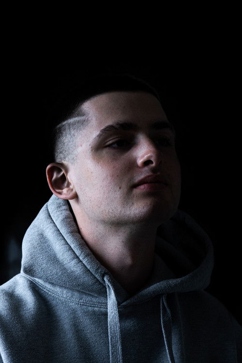 Lucas Allan as Crowd Member (uncredited)