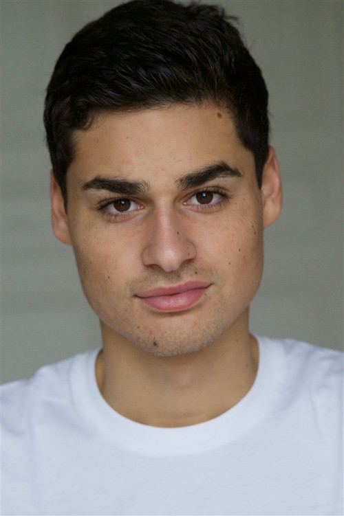 Johan Seknadje as Ben lycée