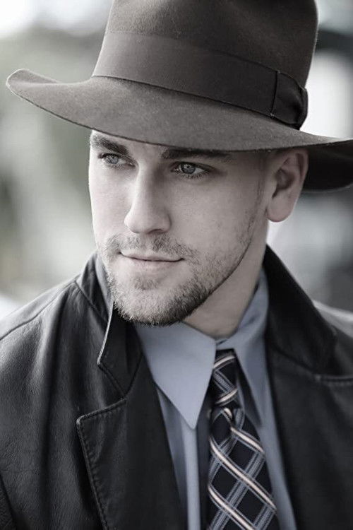 Logan Van Dyke as Tyler (Ty)