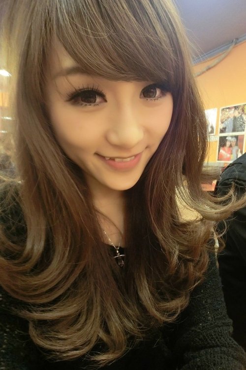 Tian Xiaotian as Ai Mi