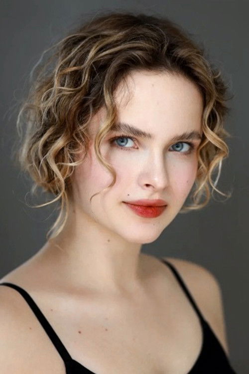 Alisa Kot as Женя