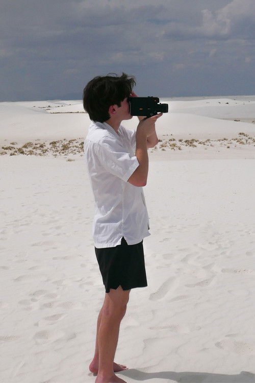 Gavin Millerick as Wade